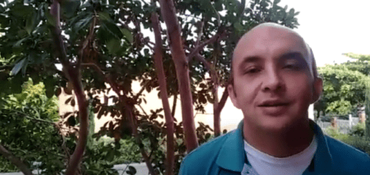 Psicólogo experto en familia.