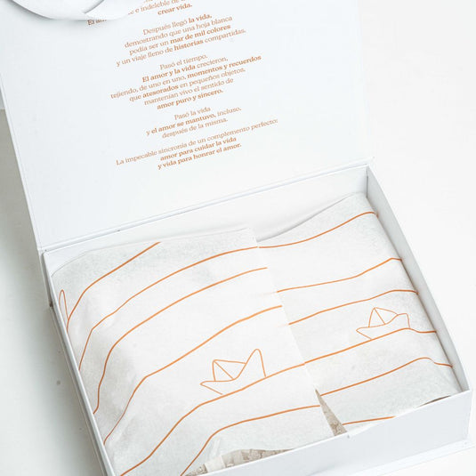 Pantalón de bebé con elástico en la cintura y rodilleras reforzadas