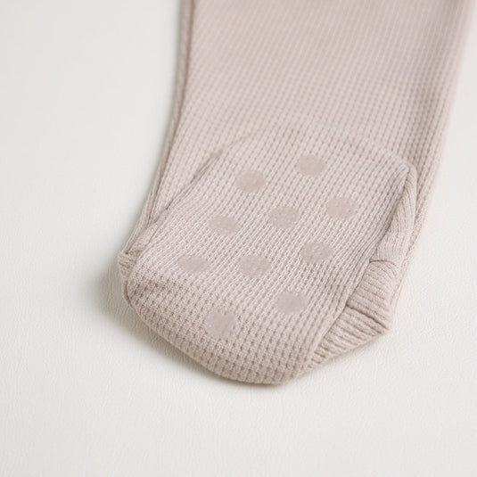 Pijama infantil clásico de algodón en azul con estampado sutil