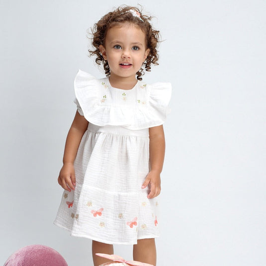 Vista frontal de vestido cristal con aplicaciones luminosas