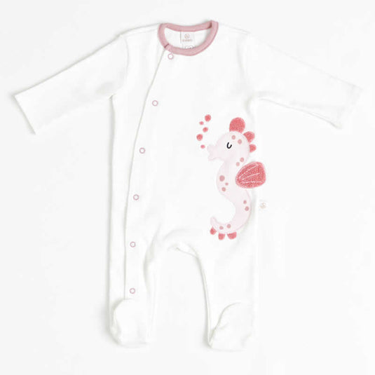 Pijama 3D para niños con diseño de caballito de mar y efecto tridimensional.