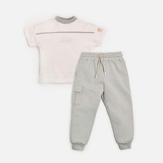 Paquete camiseta y sudadera niño