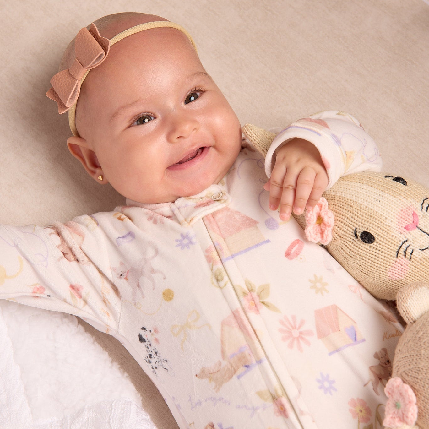 Pijama afelpada amigos