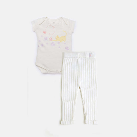 Paquete body bordado y leggin niña