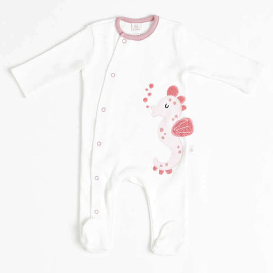 Pijama 3D para niños con diseño de caballito de mar y efecto tridimensional.